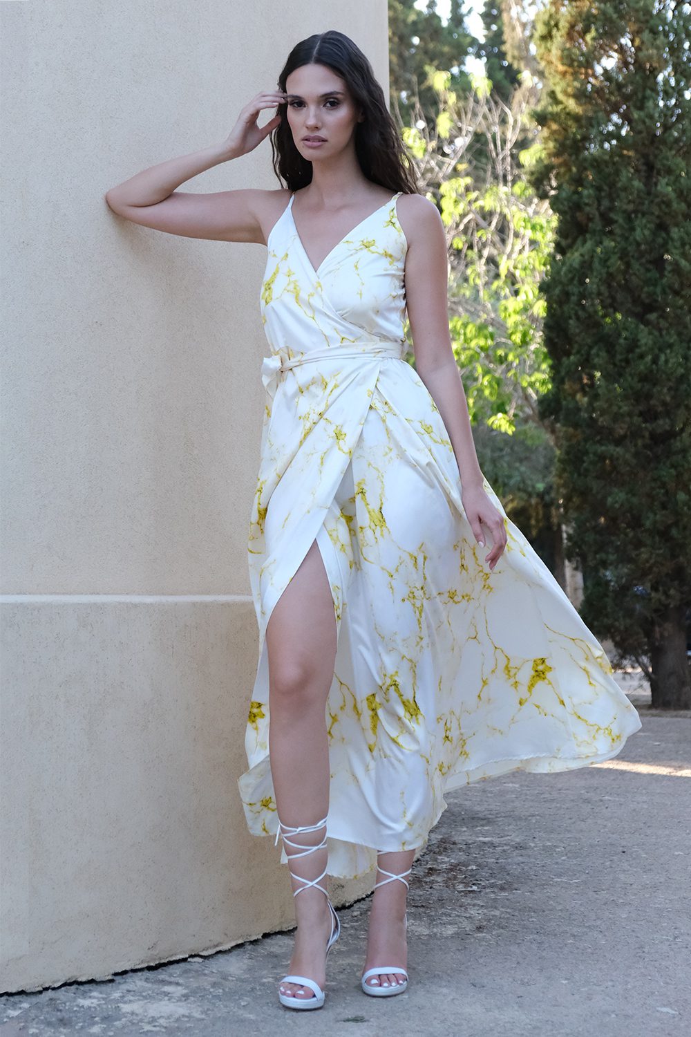 Κρουαζέ σατέν φόρεμα