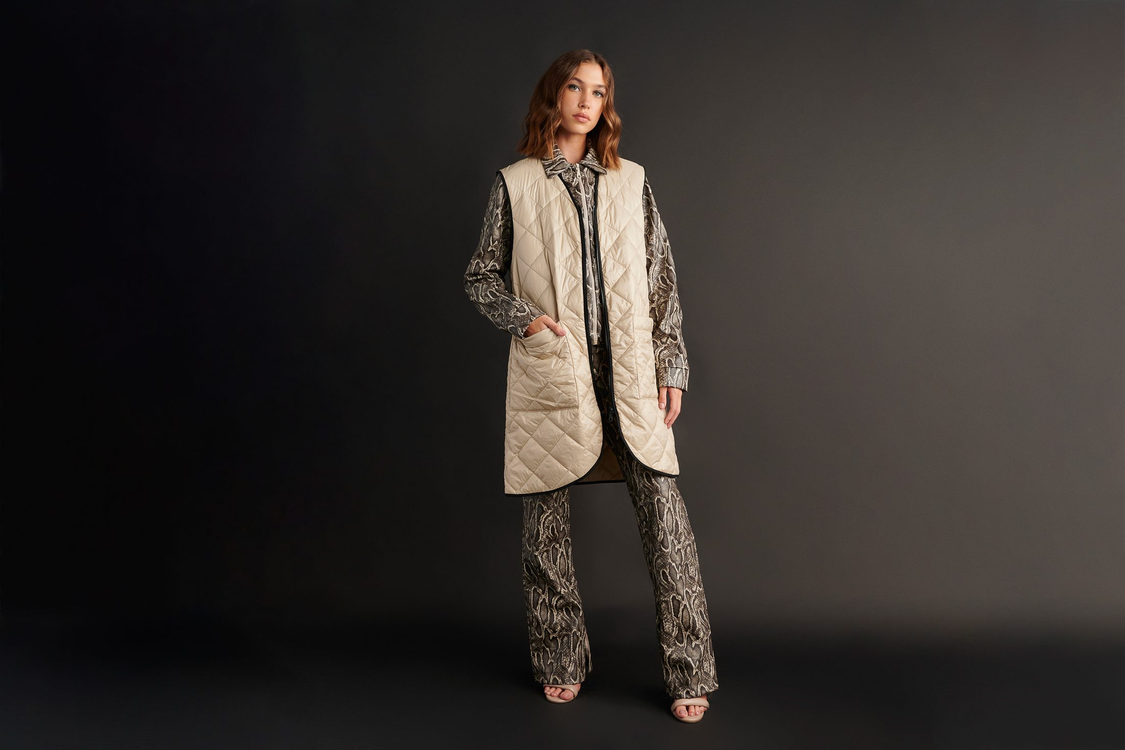 Γιλέκο αμάνικο