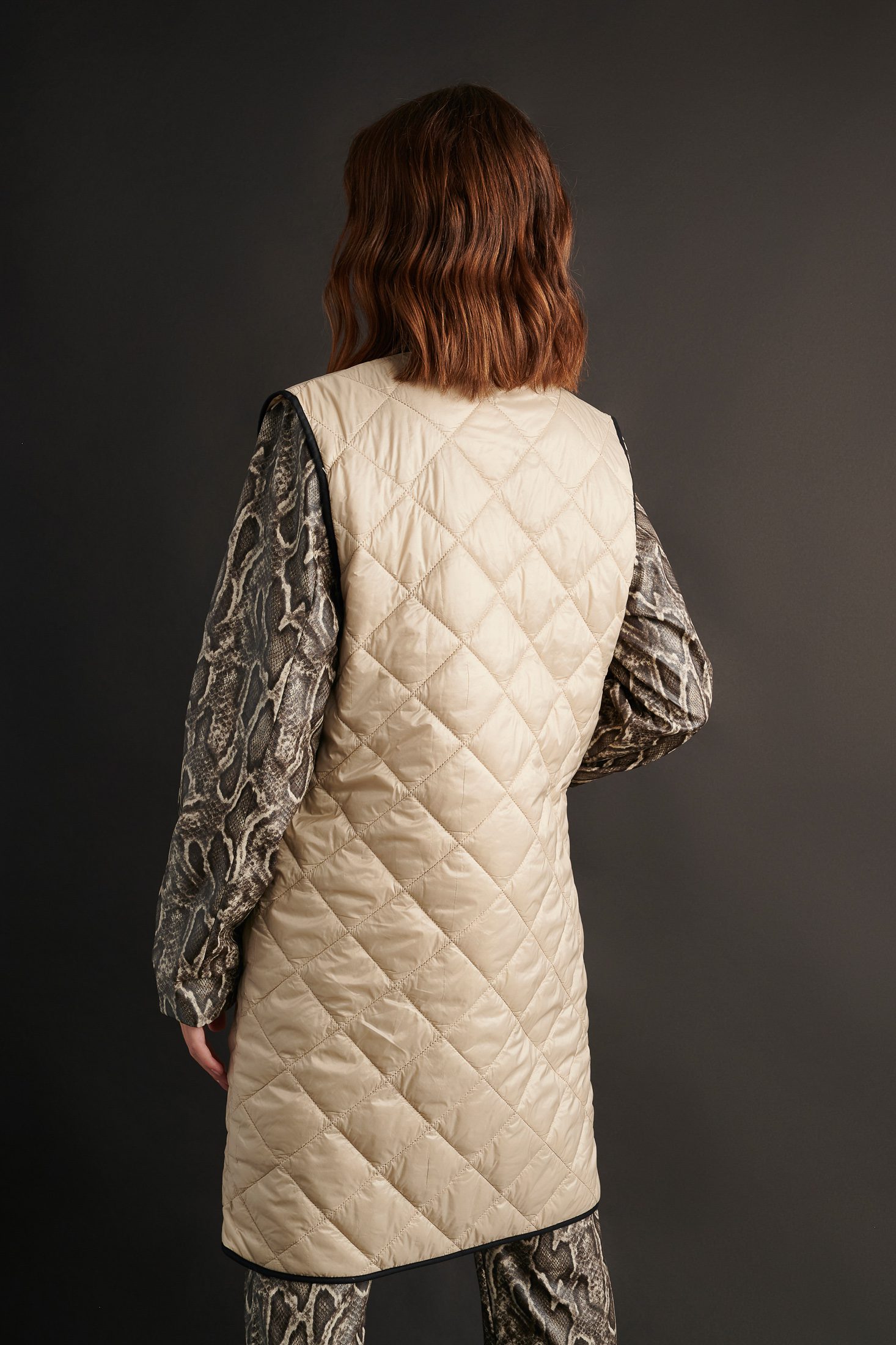 Γιλέκο αμάνικο